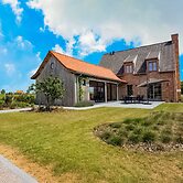 Chic Villa in Comines-warneton With Garden
