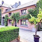 Magnificent Luxury Chateau in Vast Garden with Sauna & Hot Tubs