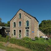 Nice Holiday Cottage Situated in the Heart of the Ardennes