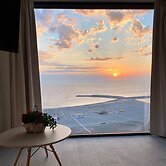 Maritimo Luxury ApartHotel