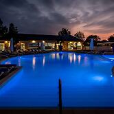 M&V Resort