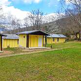 Comfortable Bungalow for two in the Heart of the Forest