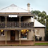 William Arnott Boutique Hotel