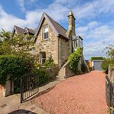 Forthview - Traditional 2 Bedroom Apartment