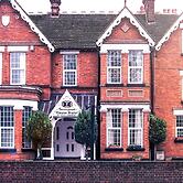 Tennyson House Hotel