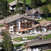 Alpine Touring Hotel