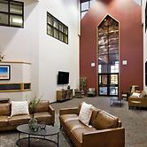 Cedar Shore Resort