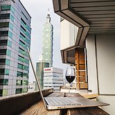 Pacific Business Hotel