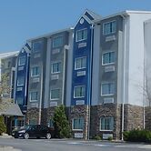 Microtel Inn & Suites by Wyndham Wheeling at Highlands