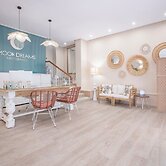 Moon Dreams Mediterraneo