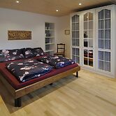 Apartments Justingerweg