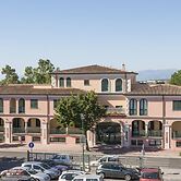 Residence Marina Palace