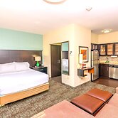 Staybridge Suites Houston IAH - Beltway 8 by IHG