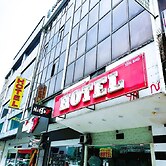 Ampang Point Star Hotel