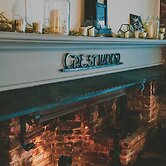 The Inn at Crestwood