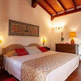 Nora Club Hotel