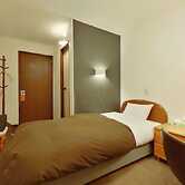 Shirakawa Business Hotel