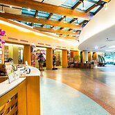 Luminous Hot Spring & Resort