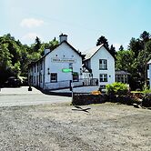 The Bridge of Cally Hotel
