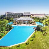 InterContinental Heilong Lake by IHG