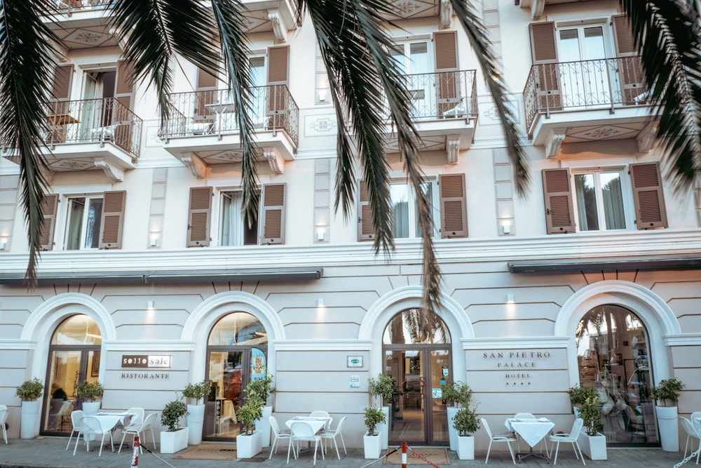 San Pietro Palace Hotel
