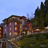 Golden Tulip Srinagar