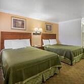 Rodeway Inn Adelanto US 395
