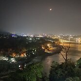 Hotel Ganesha Inn Ganga View