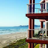 Hallmark Resort - Newport