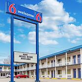 Motel 6 Huntington, WV