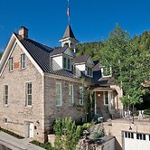 Washington School House