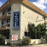 Bellflower Travel Inn