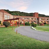 Pinares del Cerro Resort & Suites