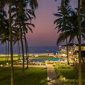 La Cabana Beach and Spa