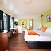 Patriots Boutique Motel