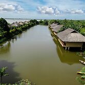 Mekong Riverside Boutique Resort & Spa