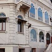 Palace on Ganges