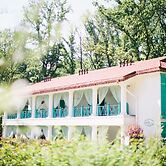 Nasha Dacha Country Estate