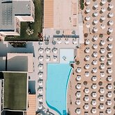 Unique Blue! Resort and Villas Adults Only