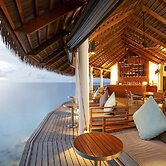 Centara Ras Fushi Resort & Spa Maldives