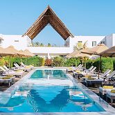 Dhow Inn Boutique Hotel