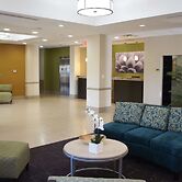 La Quinta Inn & Suites by Wyndham Gonzales LA