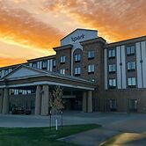 Spark by Hilton Glendive