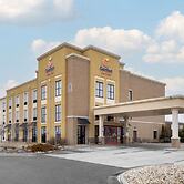 Comfort Suites and Conference Center
