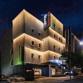 Blo By Blo Hotel