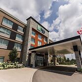 Holiday Inn Express & Suites Welland by IHG