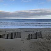 The Pirates' 2 Bedroom Cottage by RedAwning