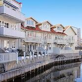 7 Person Holiday Home in Stromstad