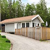 4 Person Holiday Home in Bralanda