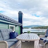 6 Person Holiday Home in Lindas